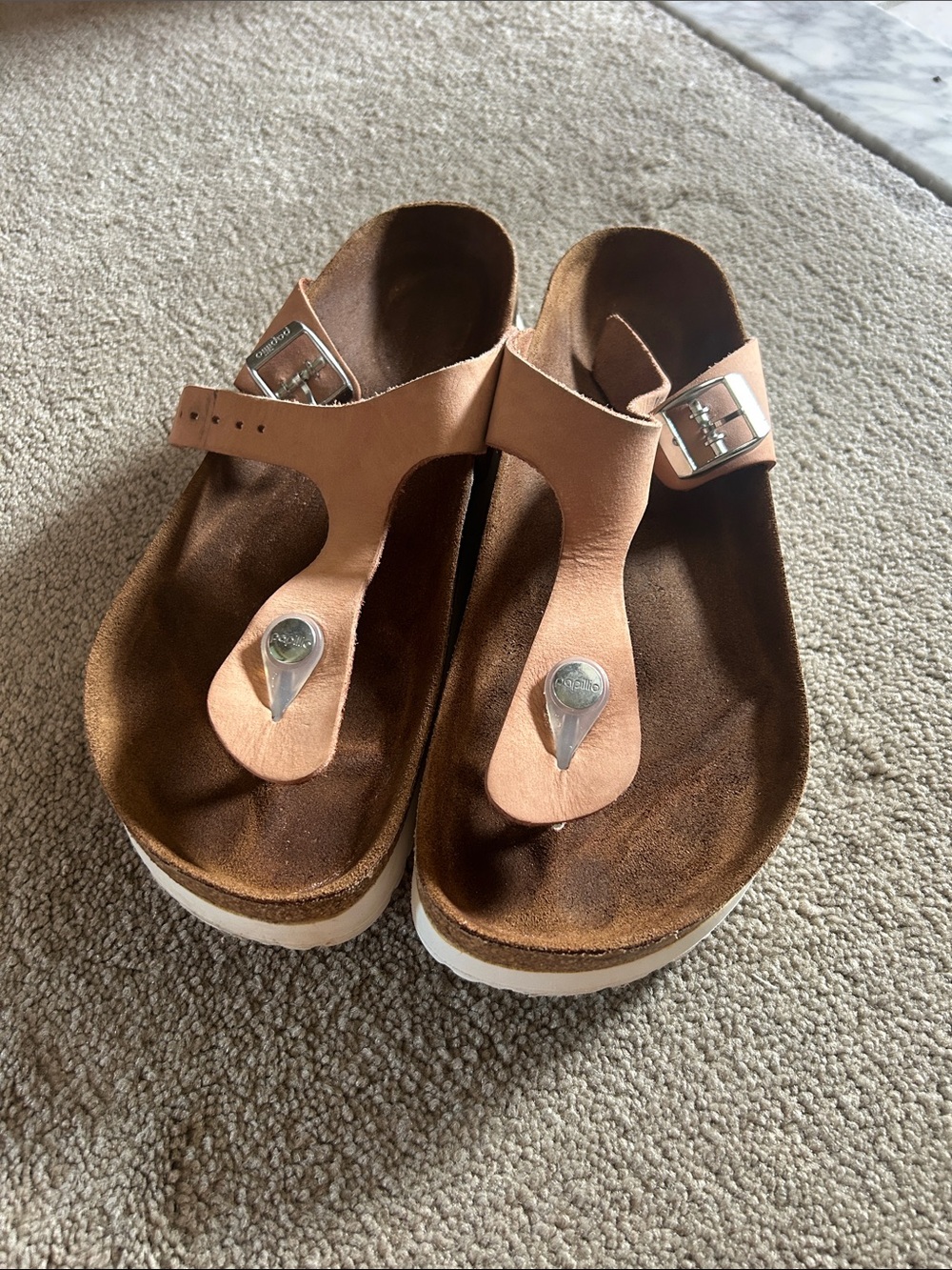 Birkenstock Women's Light Pink Thong Sandals with Silver Buckles